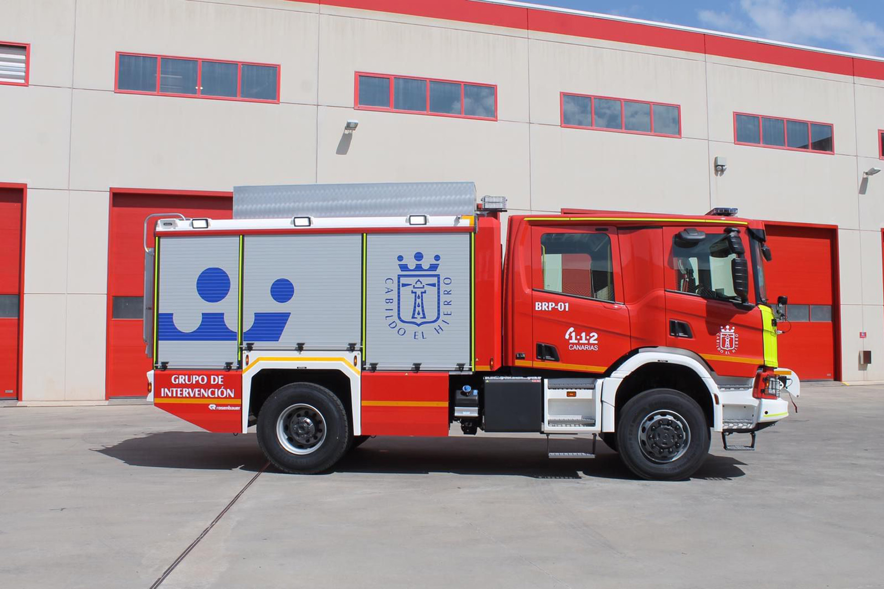 El Cabildo adquiere un vehículo autobomba pesada (BRP) de primera intervención para la prevención y extinción de incendios y salvamento